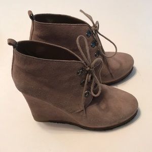 Steve Madden Laced Booties